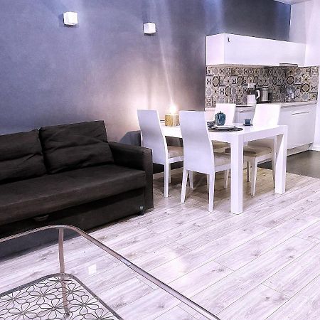 Dreams Apartmens Centrum วอร์ซอ ภายนอก รูปภาพ